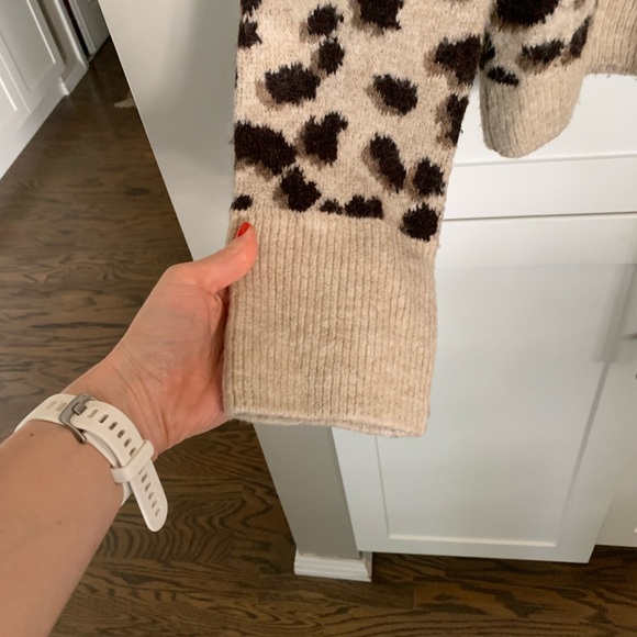 Animal print H&M sweater - Picture 3 of 5